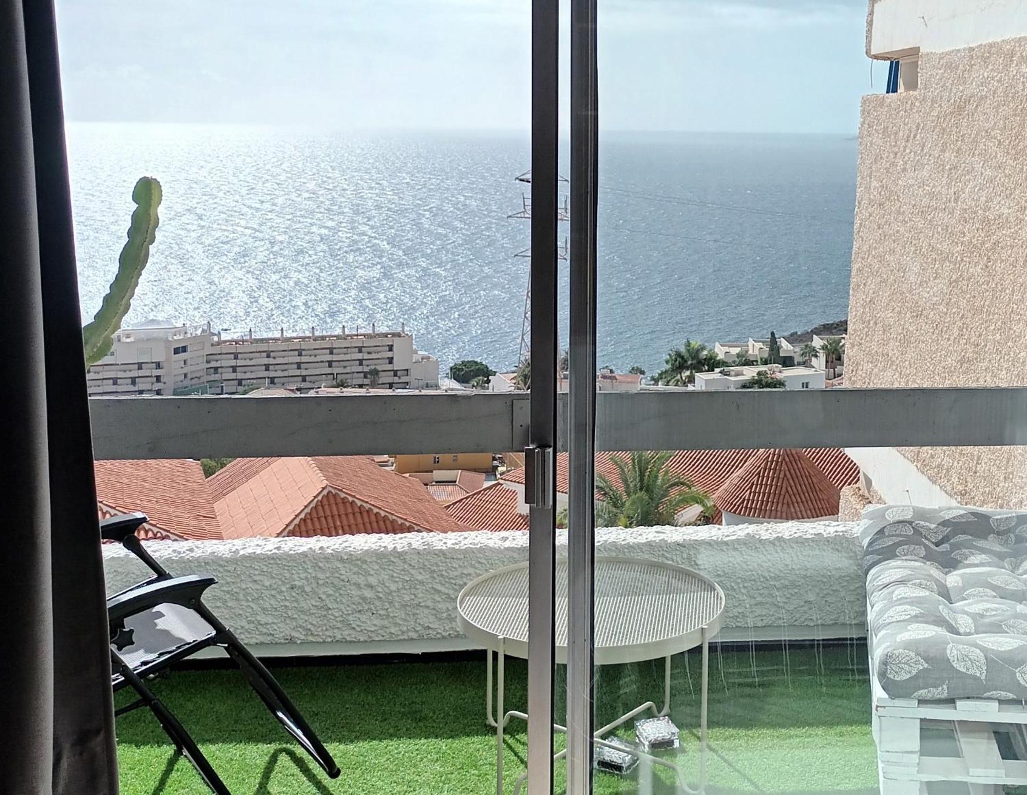 Modern Open-Plan Studio With Terrace And Sea View Tabaiba Kültér fotó